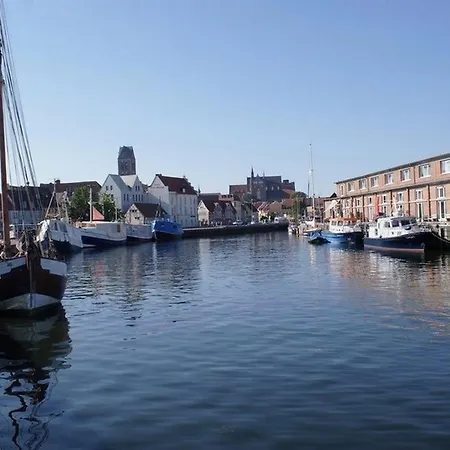 Strandloeper Mit Sauna An Der Ostsee - Abc604 - Nur Feriengaeste! 지로우